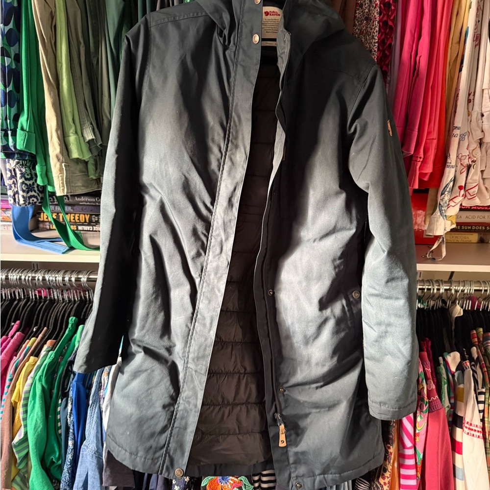 Fjallraven. KIRUNA PADDED PARKA. Navy. - Picture 6 of 9